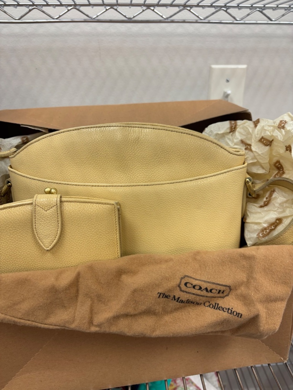 DEADSTOCK INCREDIBLY RARE COACH MADISON BUTTER CROSSBODY & WALLET SET IN ORG BOX